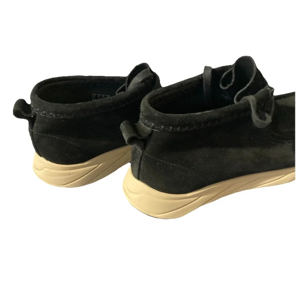 Clarks Originals‎ Wallabee Boot Black Leather Vibram Sole Men's 9.5